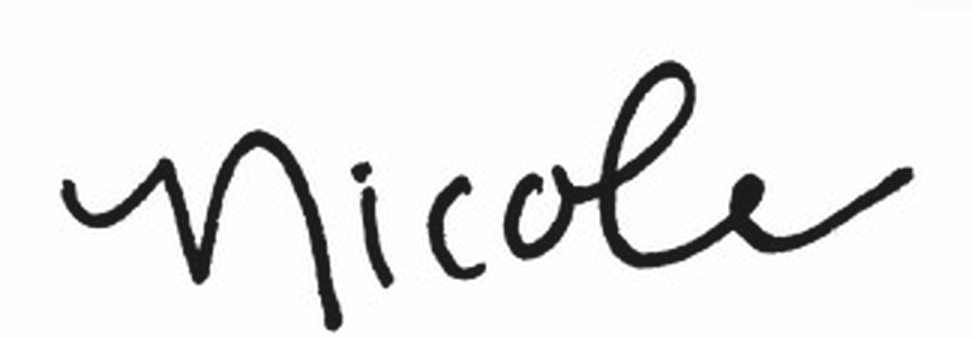 Signature of Nicole, founder of TEJ